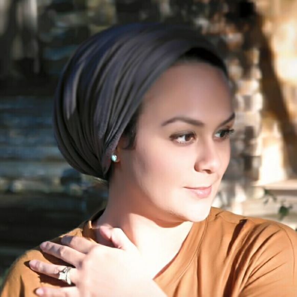 Meet your Posher, Lauren - Picture 1 of 1